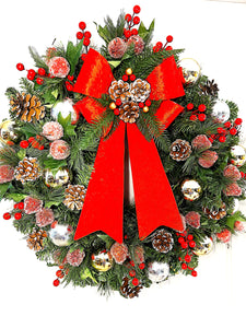 Christmas Elegance Wreath – 24" Pre-Lit Battery-Operated LED Wreath
