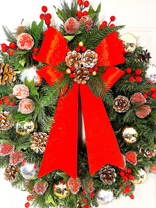 Christmas Elegance Wreath – 24" Pre-Lit Battery-Operated LED Wreath