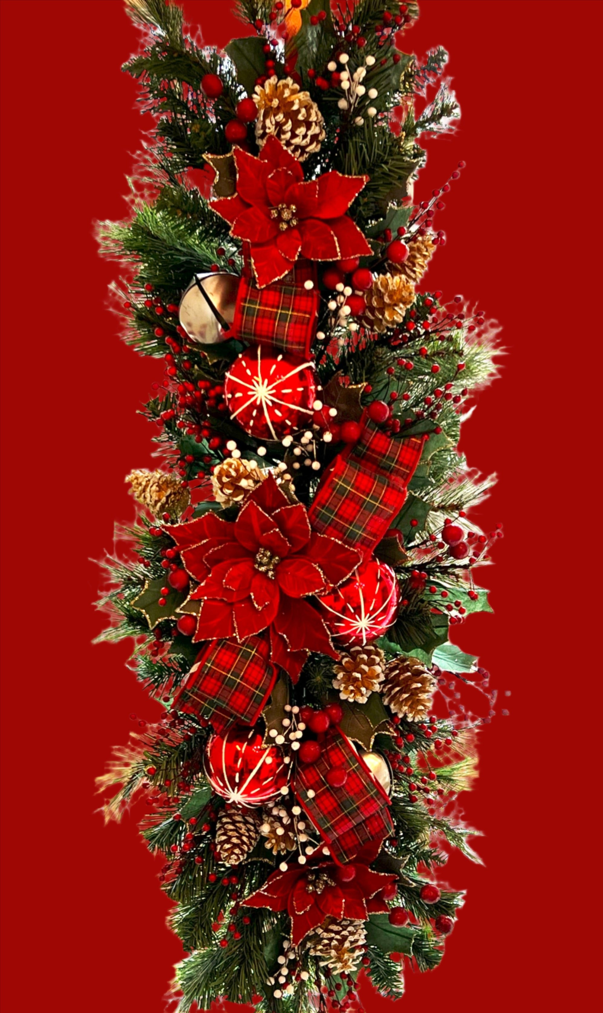 Christmas Swag, Teardrop Christmas Swag, 44"L X 17W"X 8H