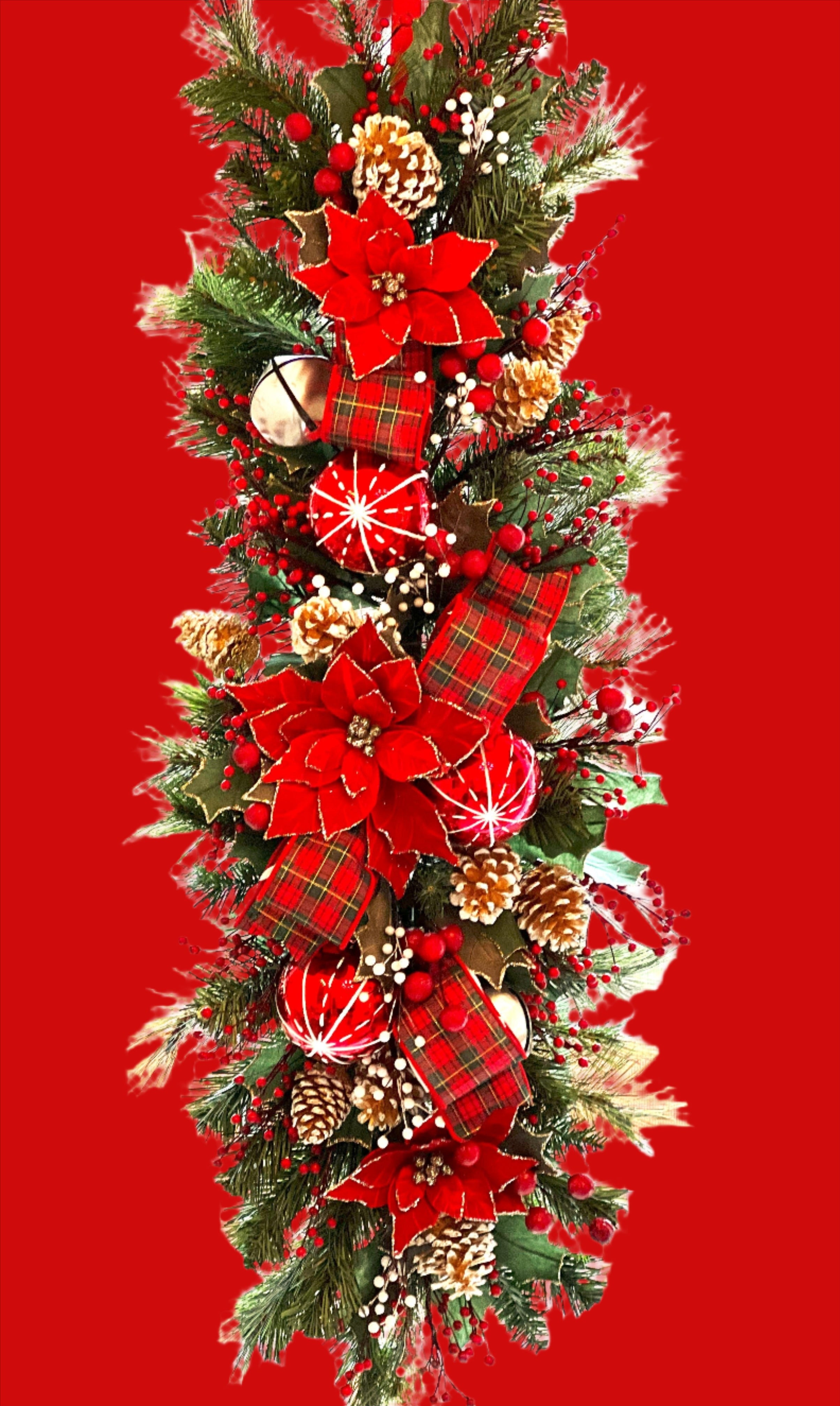 Christmas Swag, Teardrop Christmas Swag, 44"L X 17W"X 8H