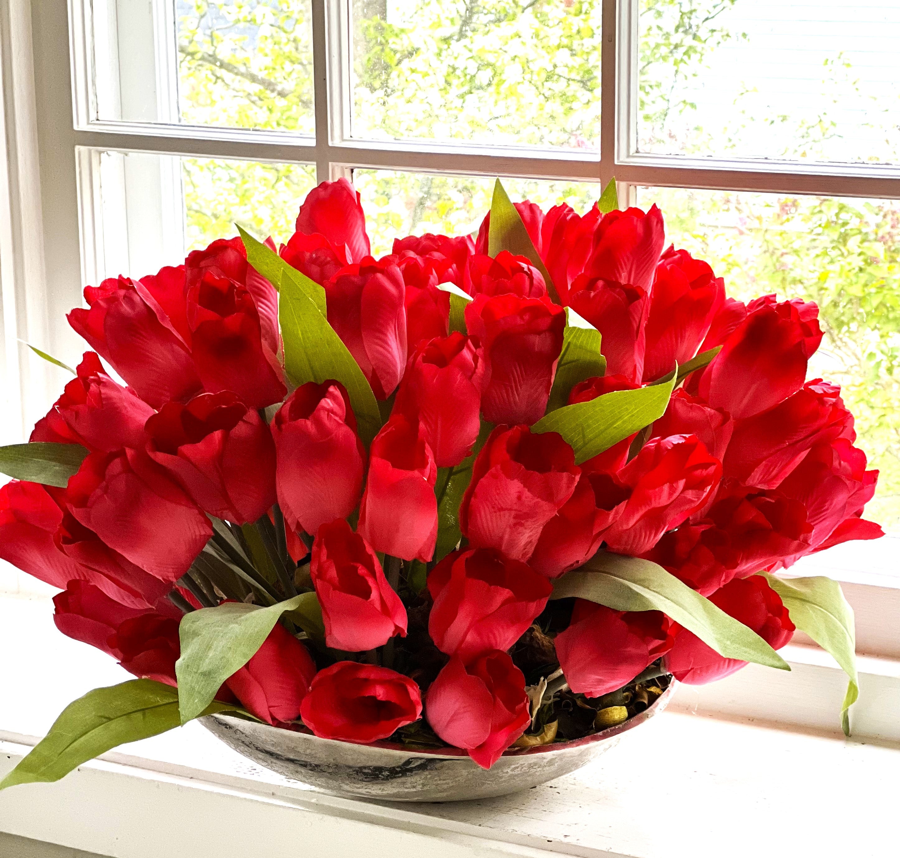 Tulip Centerpiece, Home decor, 24"L X 13"H X 16"W