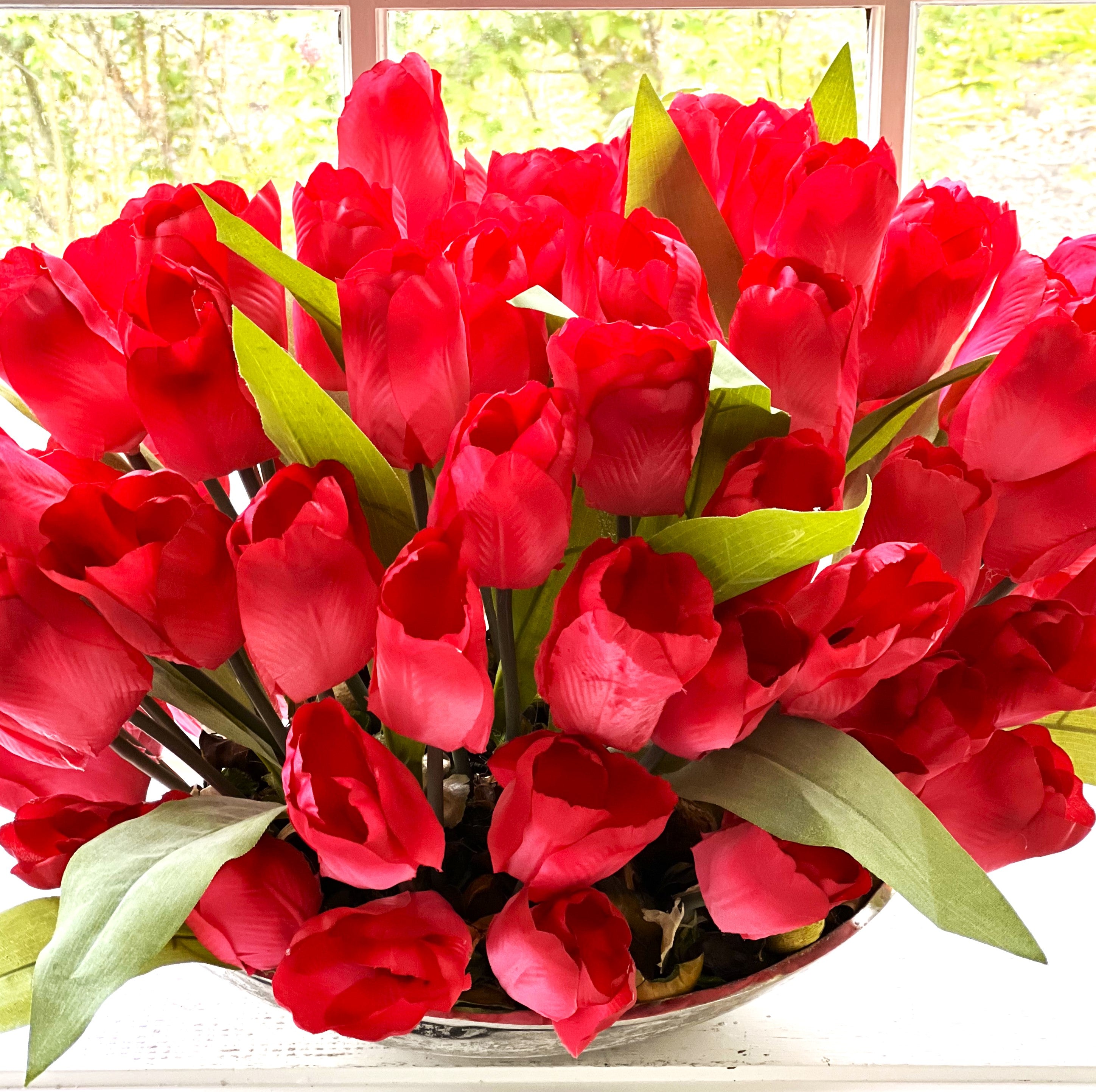 Tulip Centerpiece, Home decor, 24"L X 13"H X 16"W