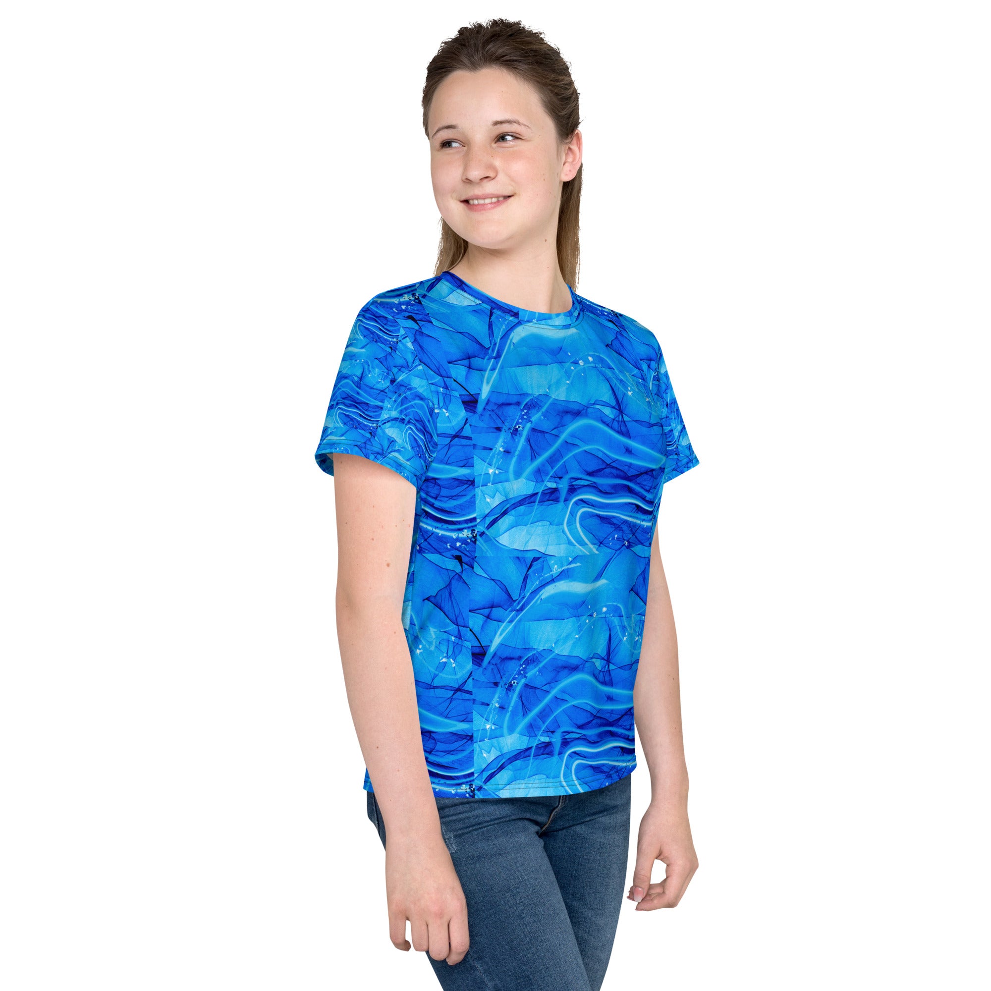 Youth crew neck t-shirt.