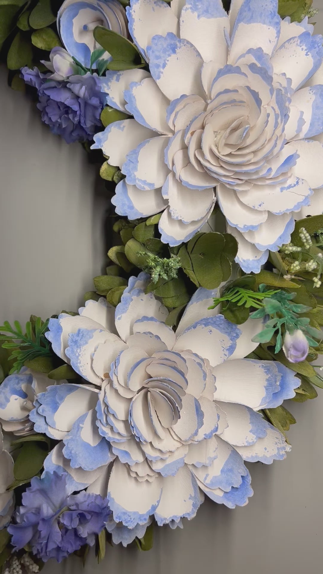 Wood Chip Wreath 20 x 20"