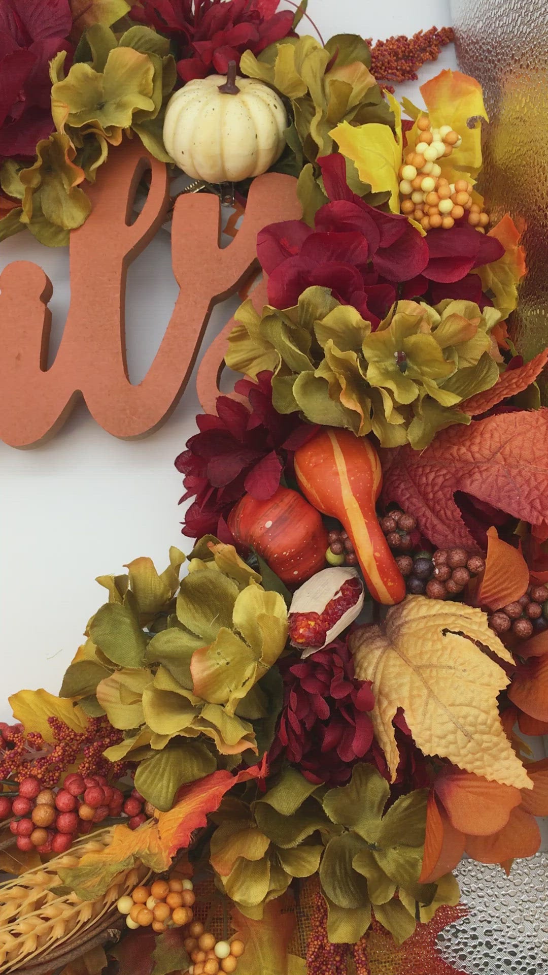 Thanksgiving "Family" Sign Wreath 24"