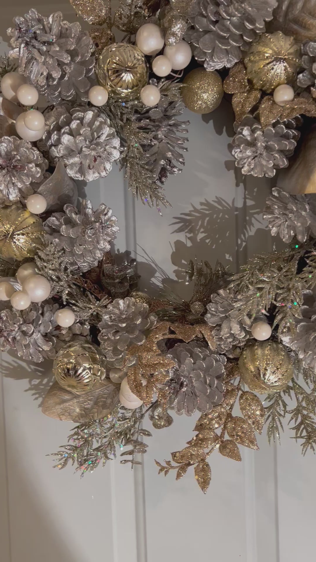 Walking In Winter Wonderland Wreath 25 inches Diameter