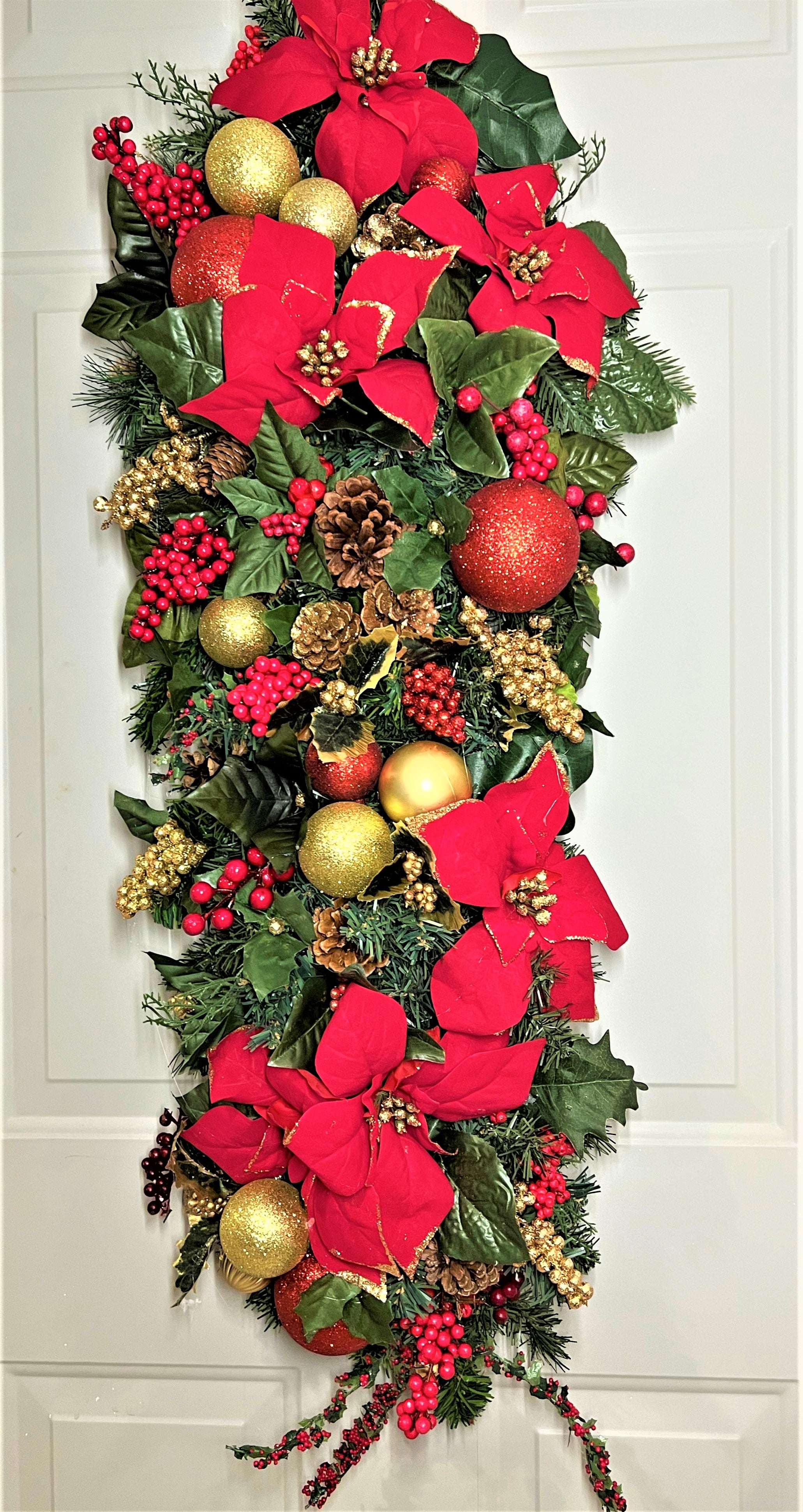 Red & Gold Berries Swag 30"x 15"