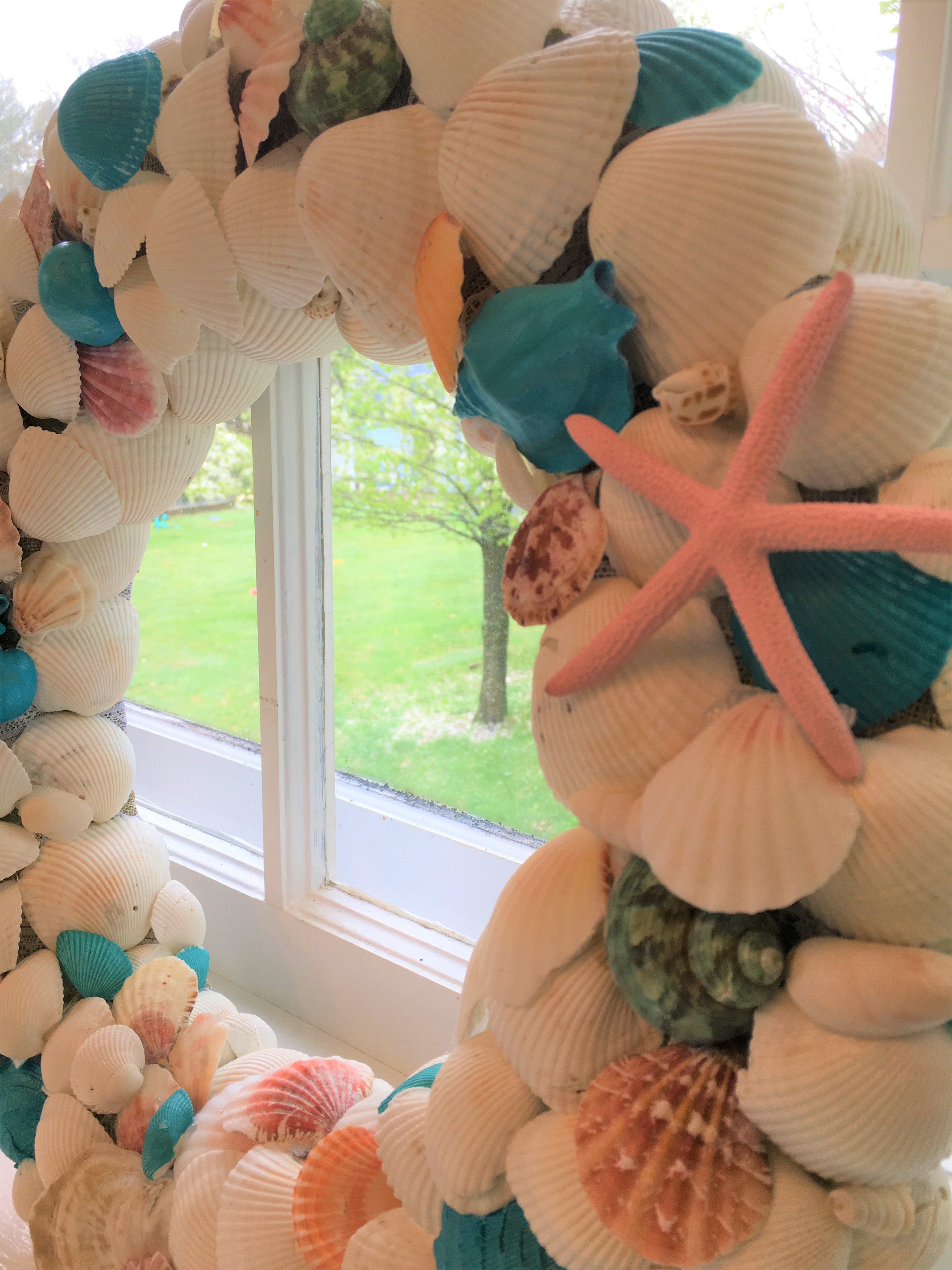 Sea Shell Wreath, Home Decor 18" x 4" depth