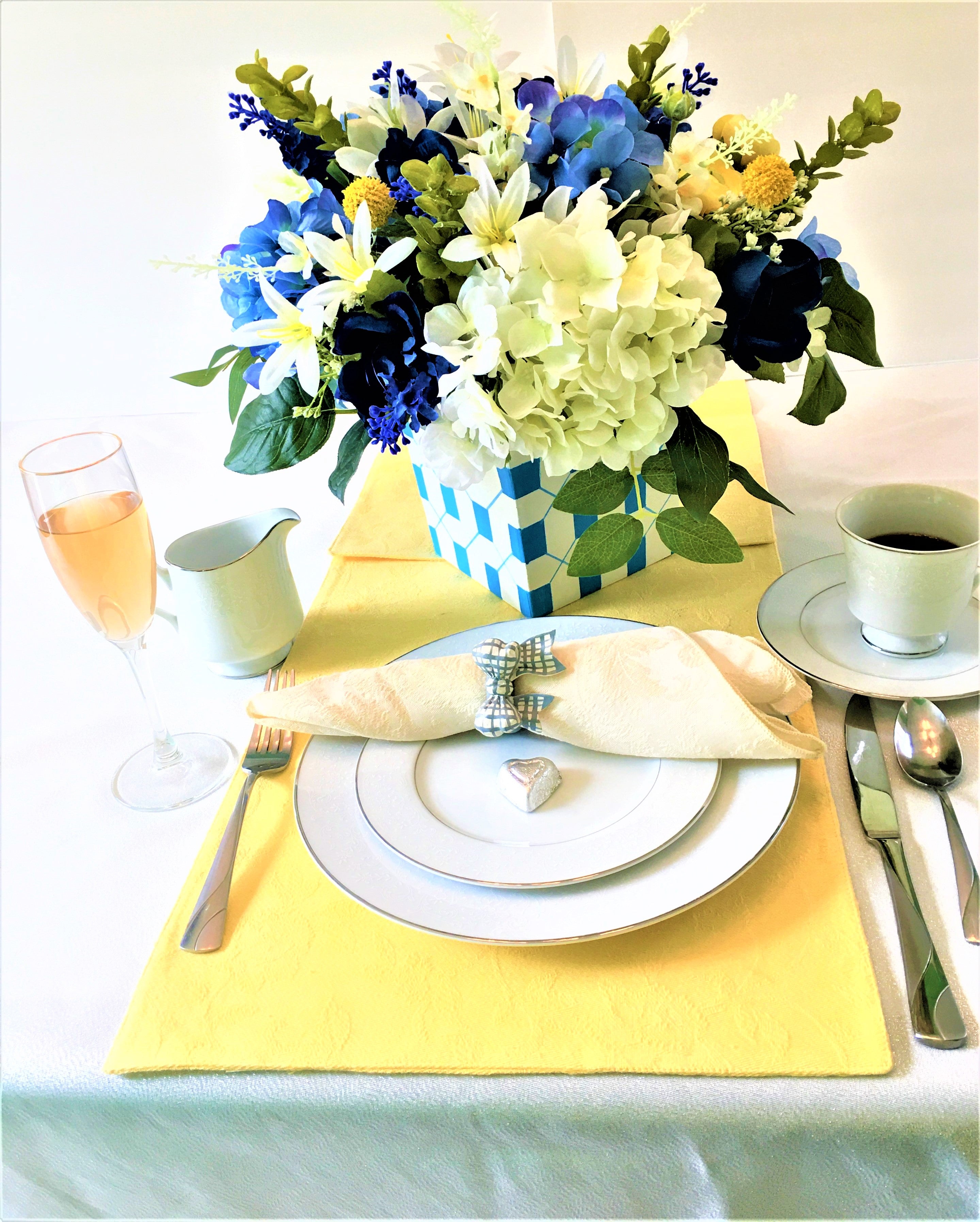 Table Centerpiece- Silk Hydrangeas-Customized Vase- 18" W X 16" H