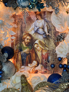 Joy to The World Wreath With Lights, Christmas Celebration Wreath   24"