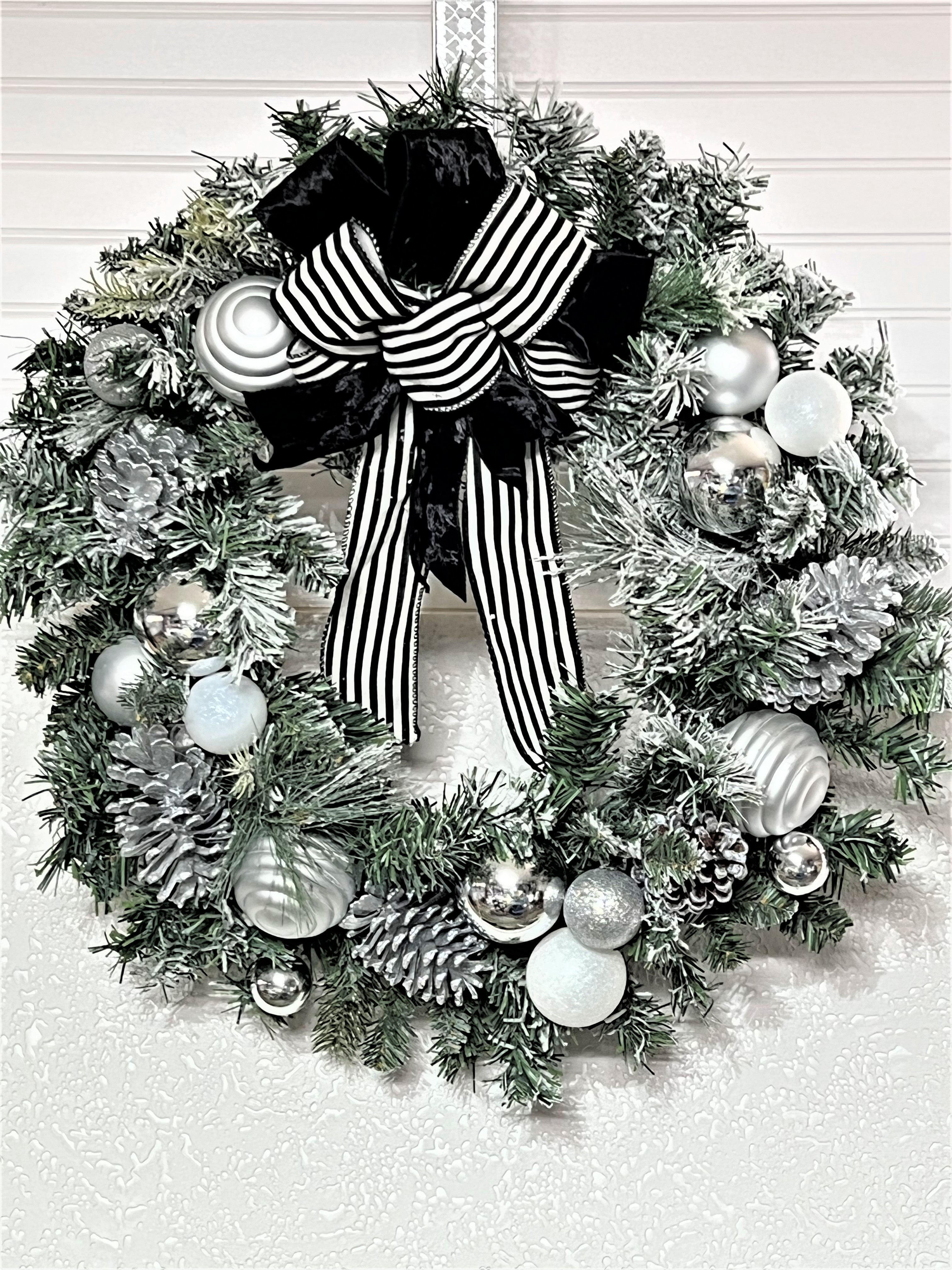 Flocked Snowfall  Wreath 25"