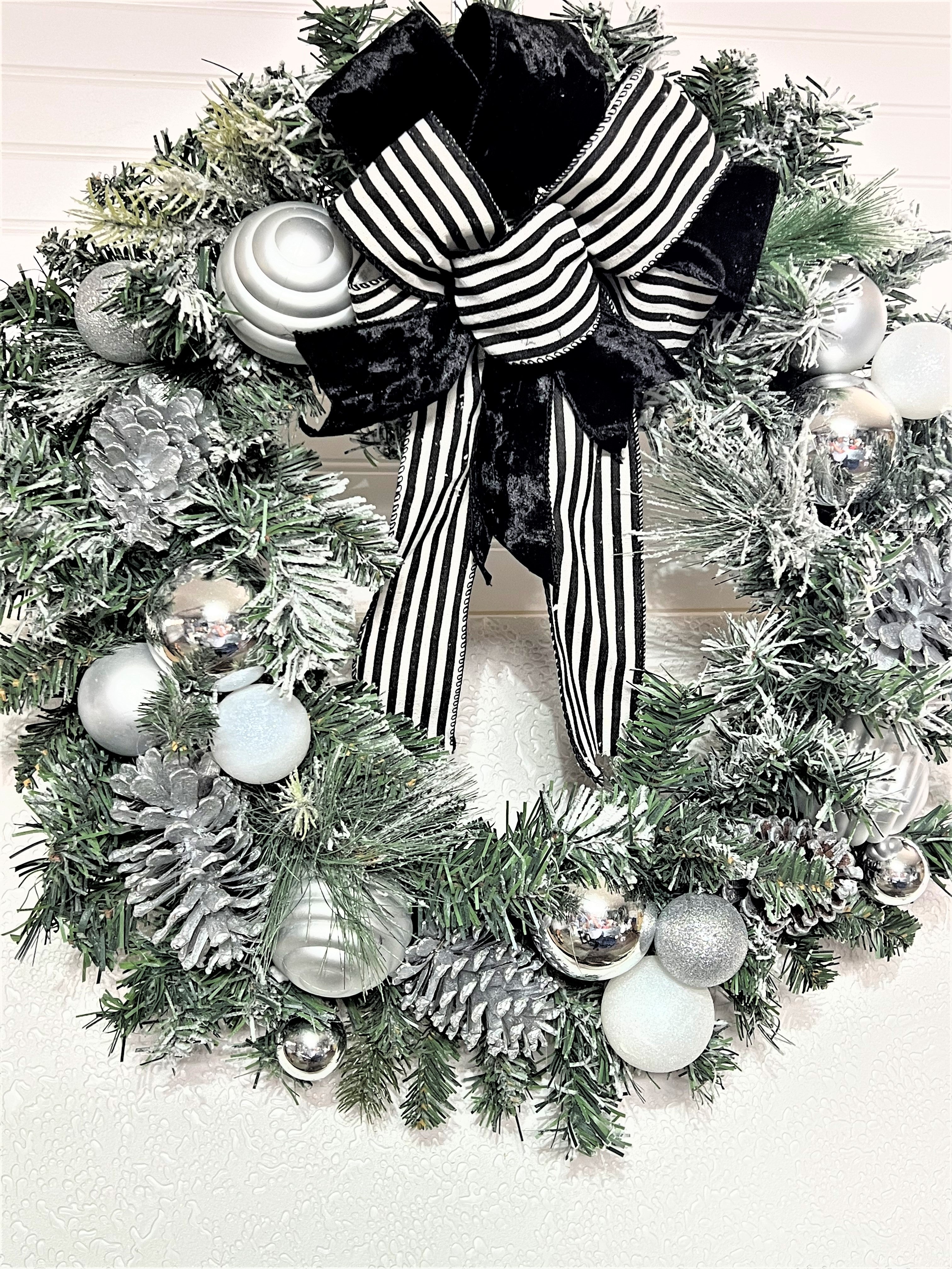 Flocked Snowfall  Wreath 25"