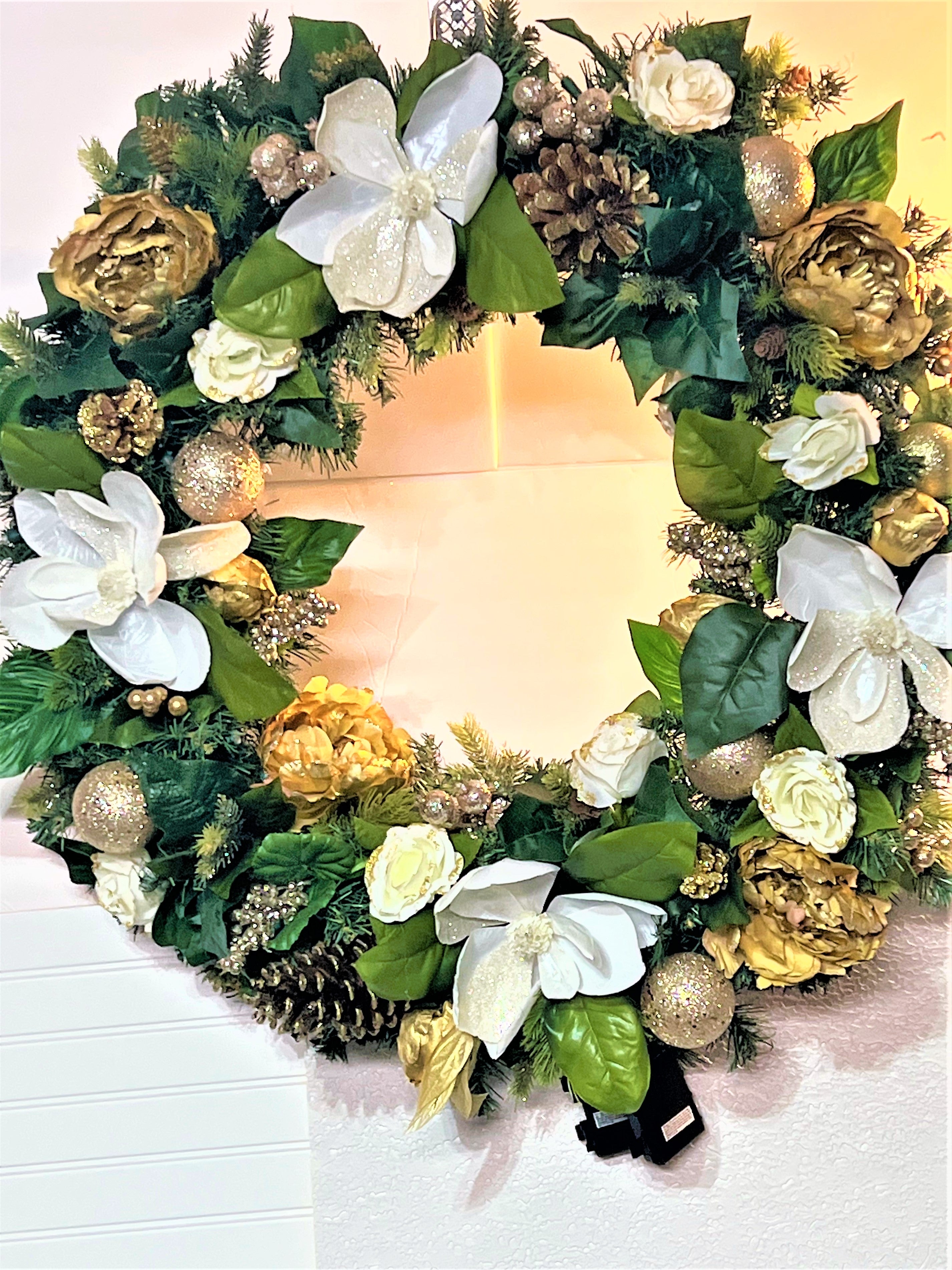 White/Gold Magnolia/Roses Wreath 30"