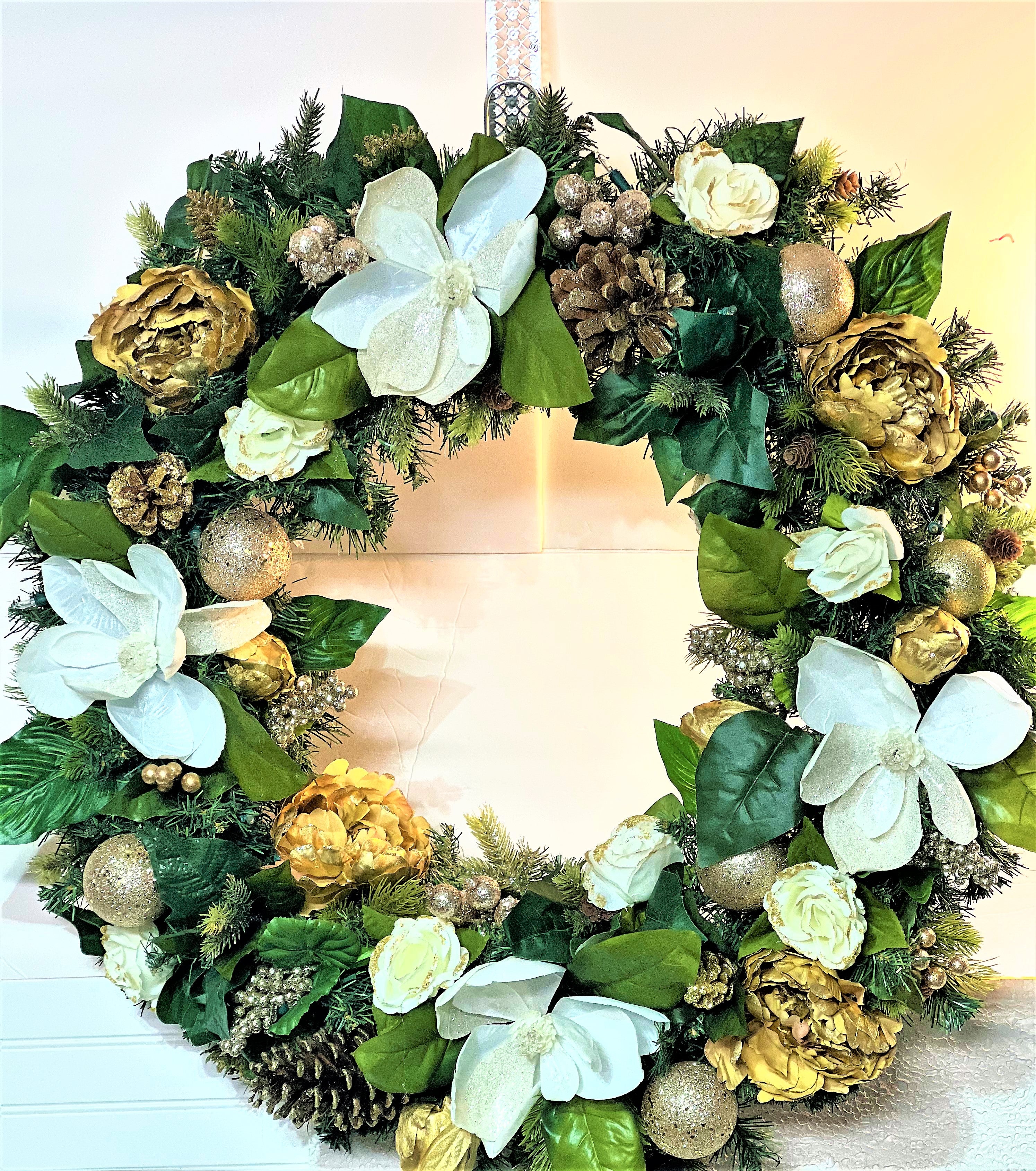 White/Gold Magnolia/Roses Wreath 30"