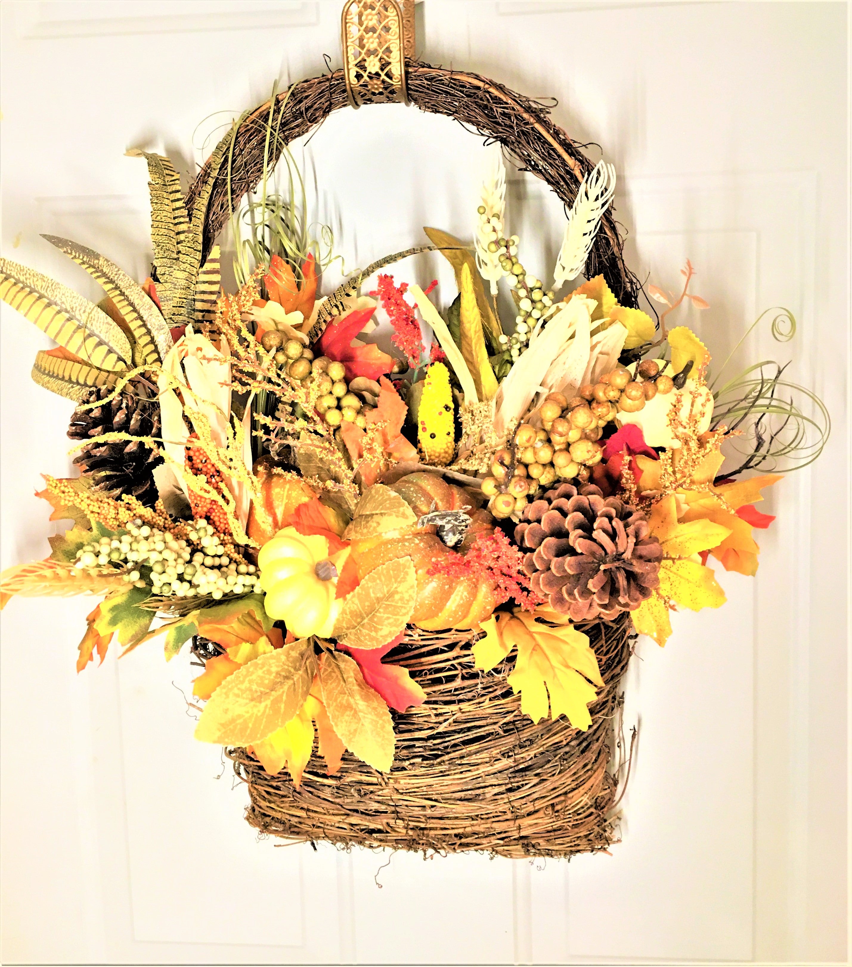 Thanksgiving Traditions 22" L X 20" W