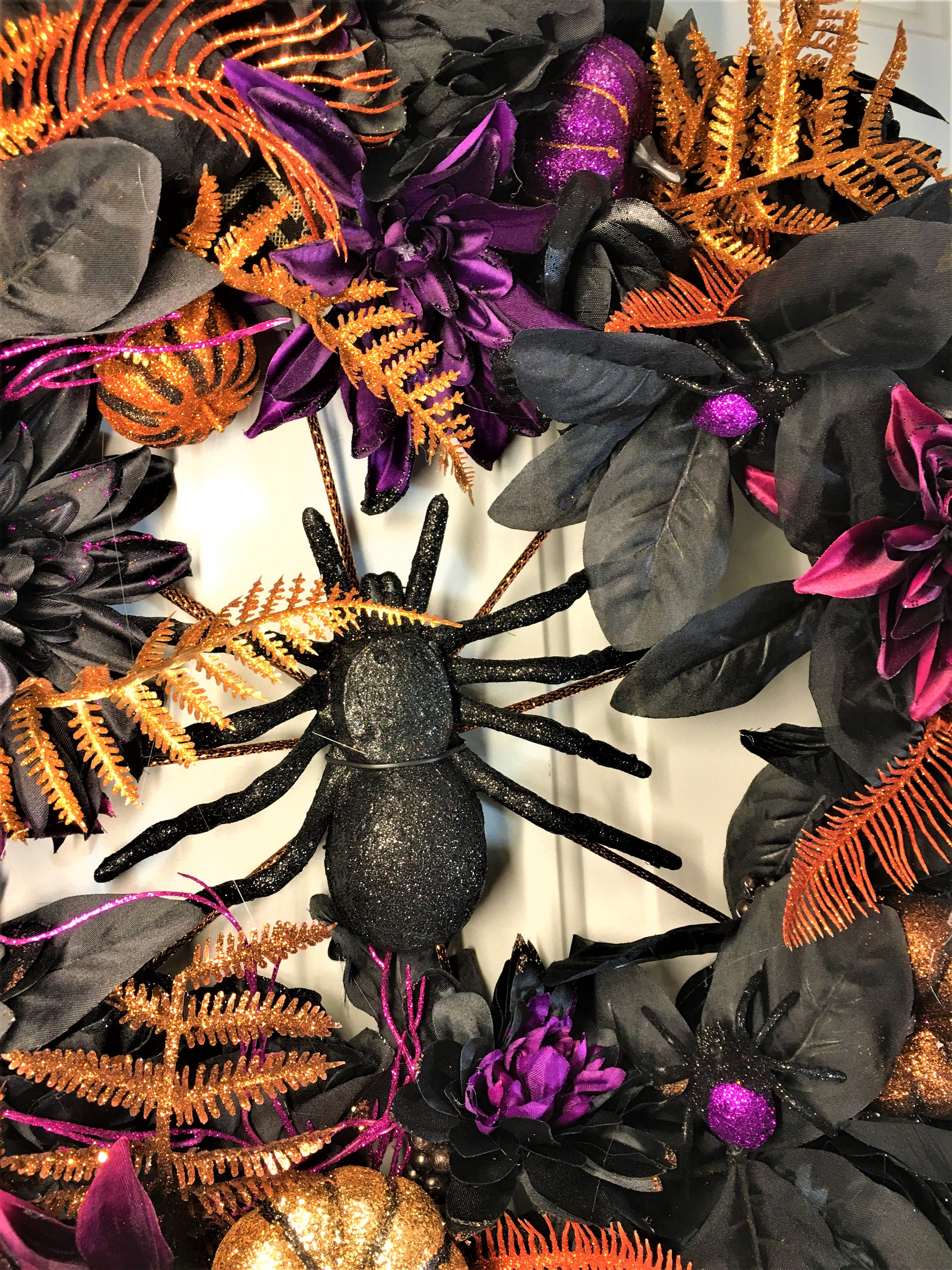 Spider Halloween Wreath 22"
