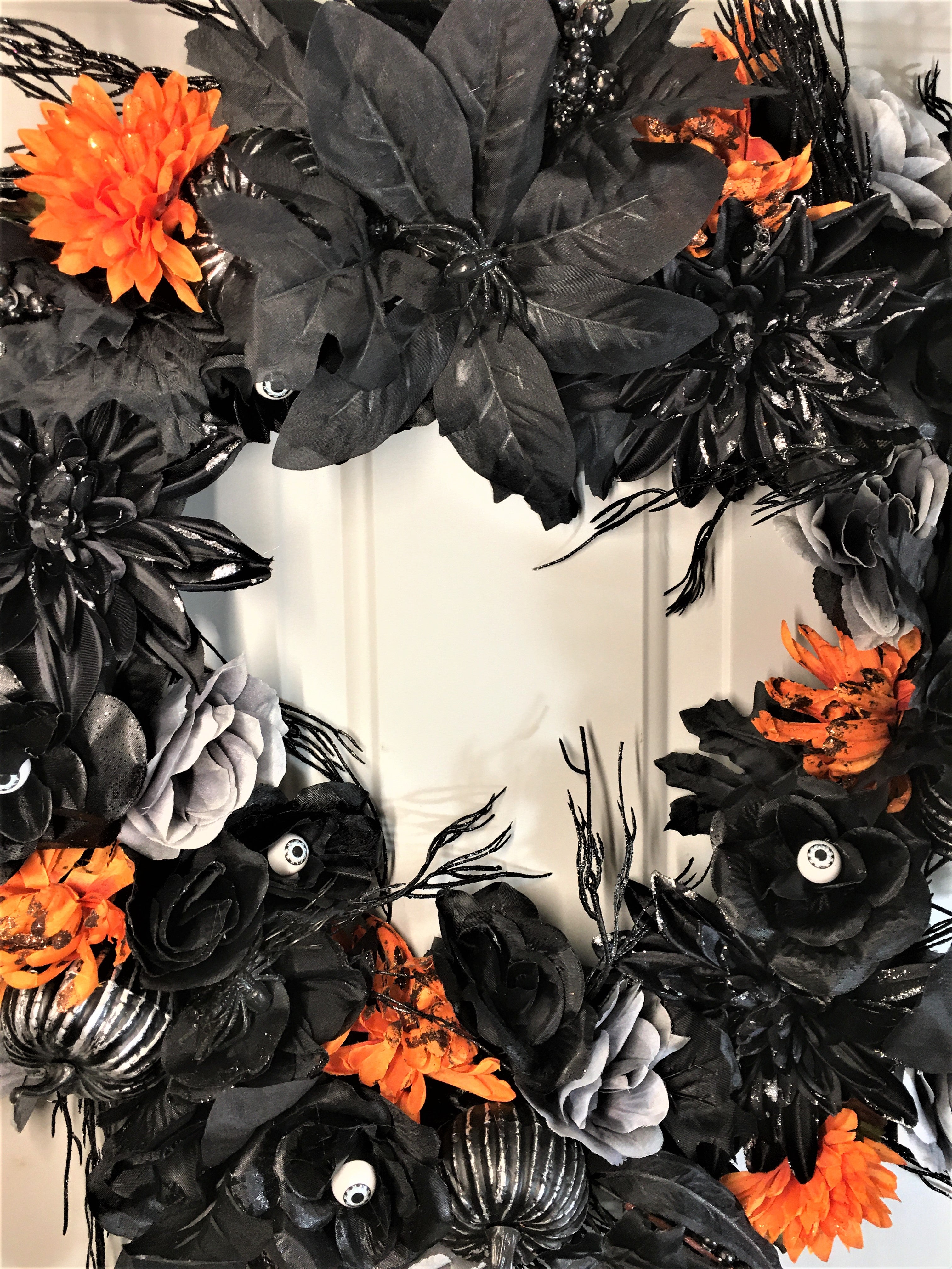I got An Eye On You Halloween Wreath, 25"