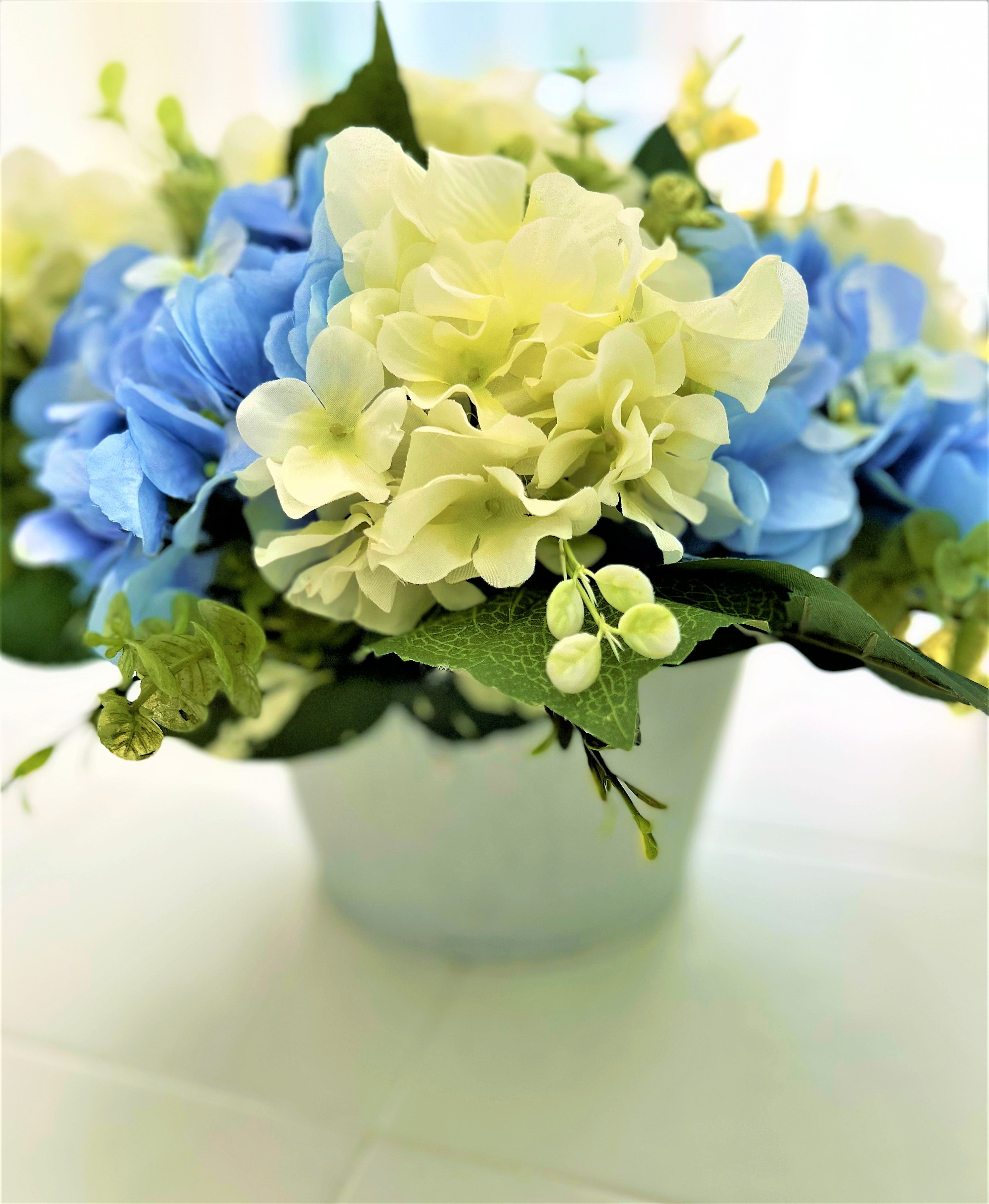 Garden Hydrangea Flower Arrangement 16" diameter