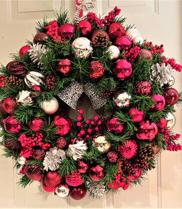 Traditional Holiday Wreath 25" Diameter X 8" depth