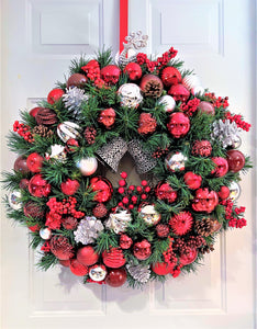 Traditional Holiday Wreath 25" Diameter X 8" depth
