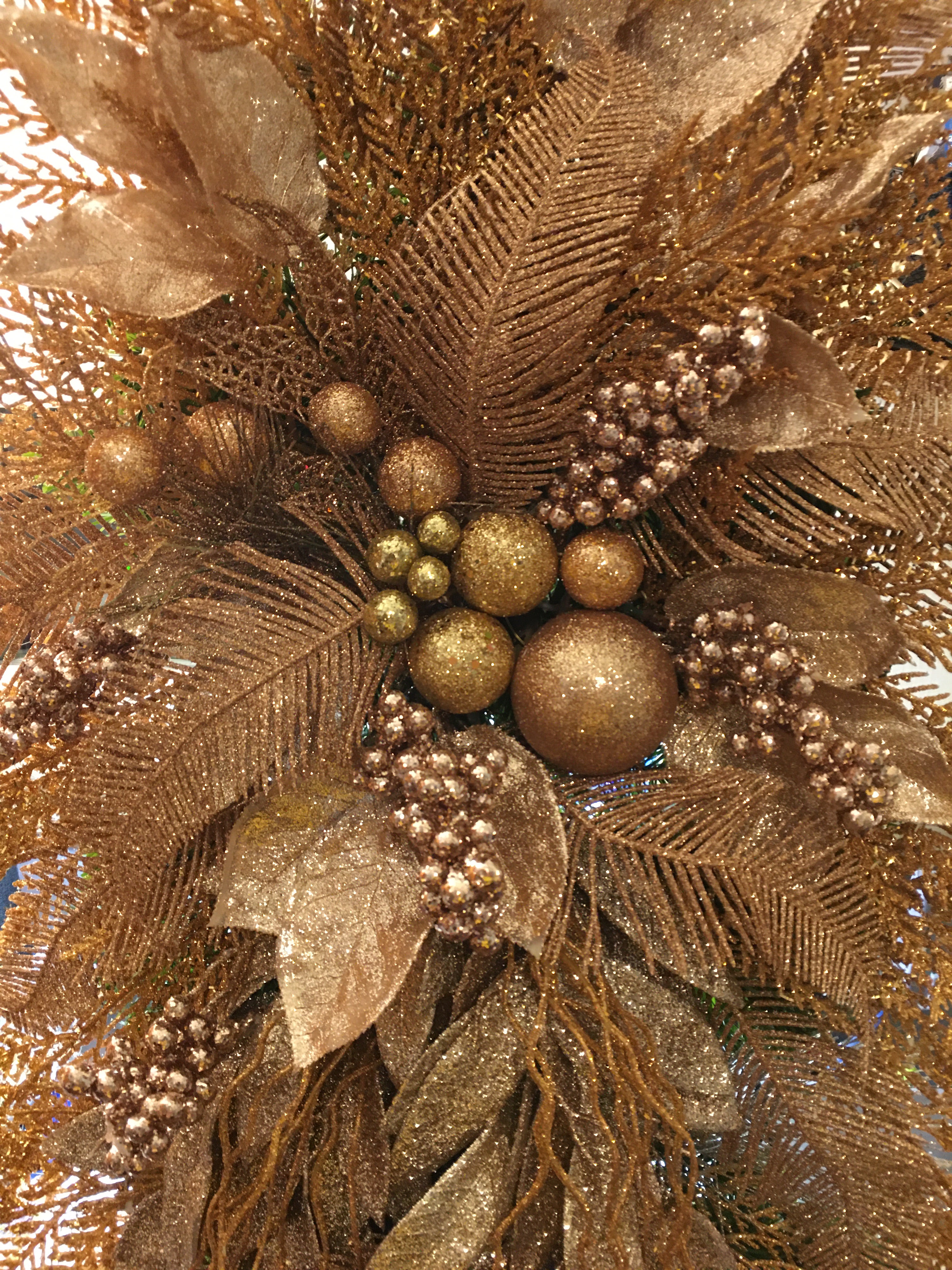 "Golden Whispers: 40"L x 20"W Shimmering Grapevine Swag