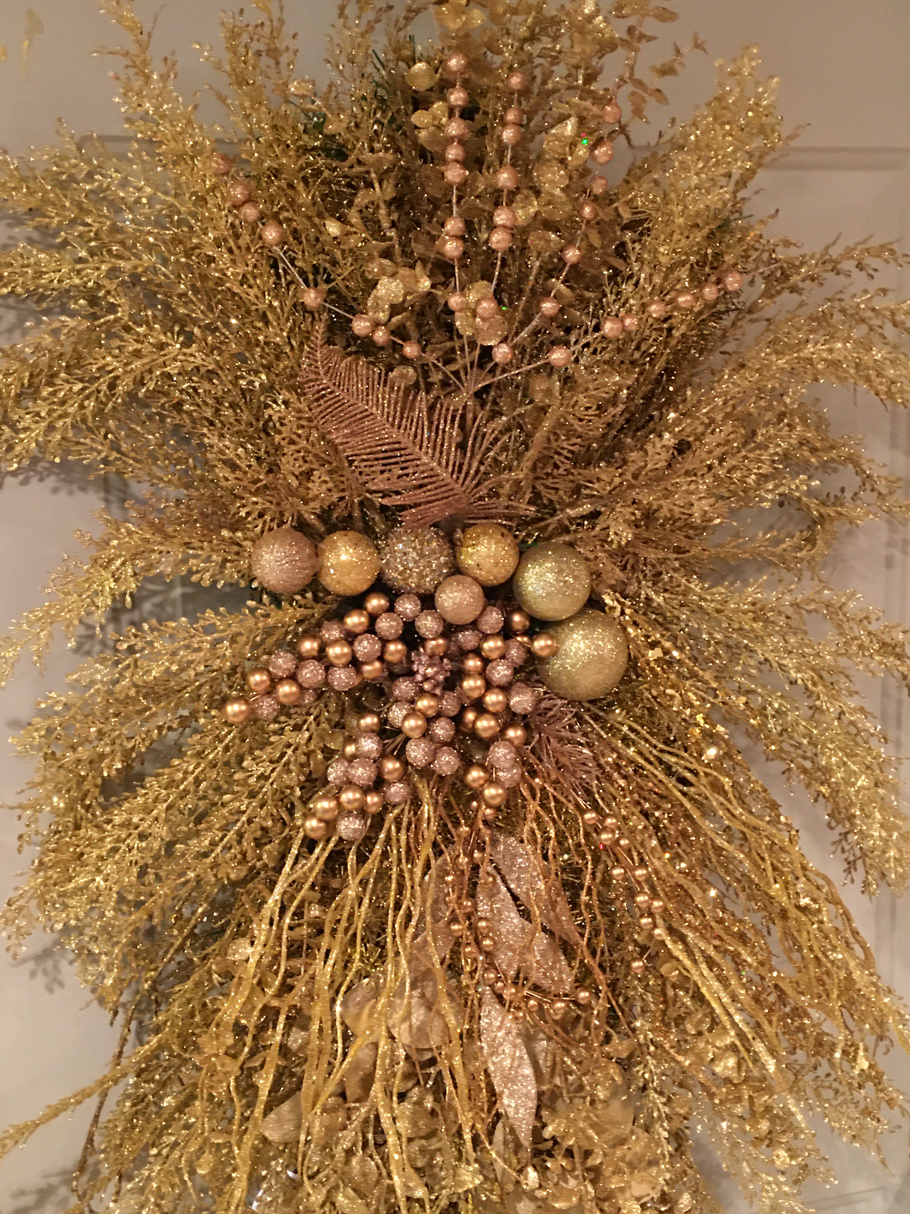Gold Berry Swag Wreath 35" x 15"