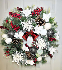Ring The Bell Xmas Wreath 25"