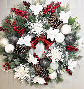 Ring The Bell Xmas Wreath 25"