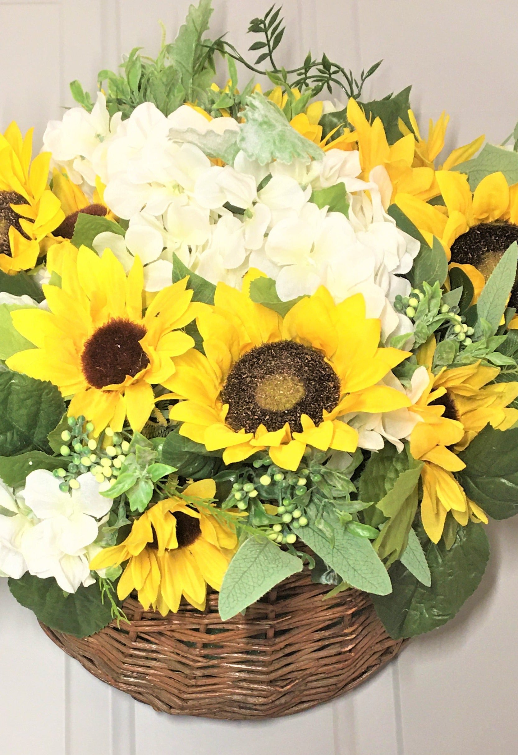 Wreath- Sun Flower Basket Wreath 18" x 20"