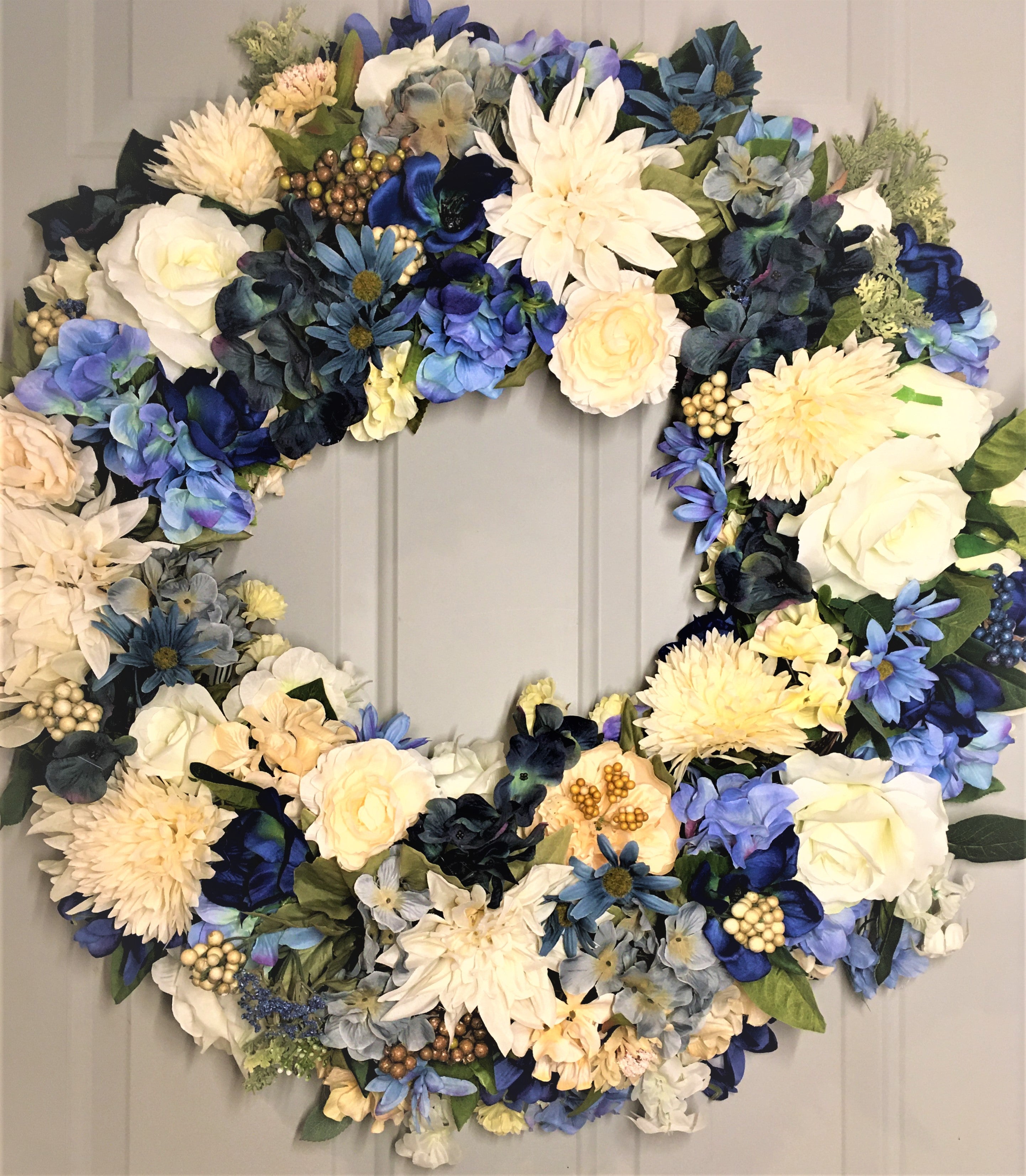 Blue Oasis Luxury Wreath 30"