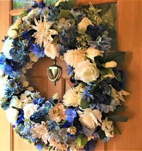 Blue Oasis Luxury Wreath 30"