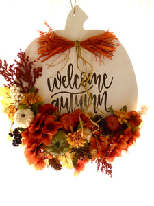 Welcome Autumn Pumpkin Wreath 20" L x 20" W