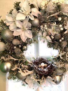 Nest-in Christmas Wreath 25"
